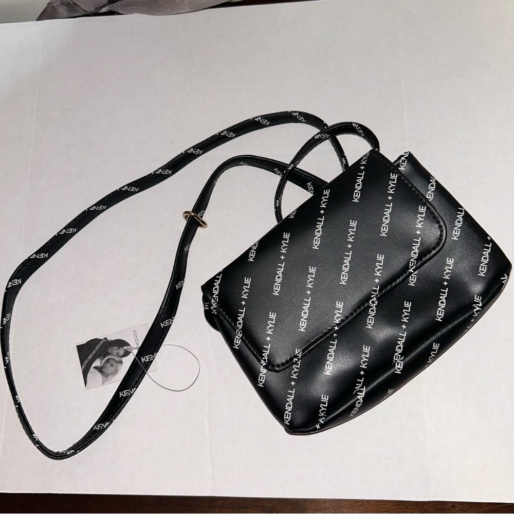 Kendall & Kylie Black Crossbody Bag with Diagonal Logo Design
